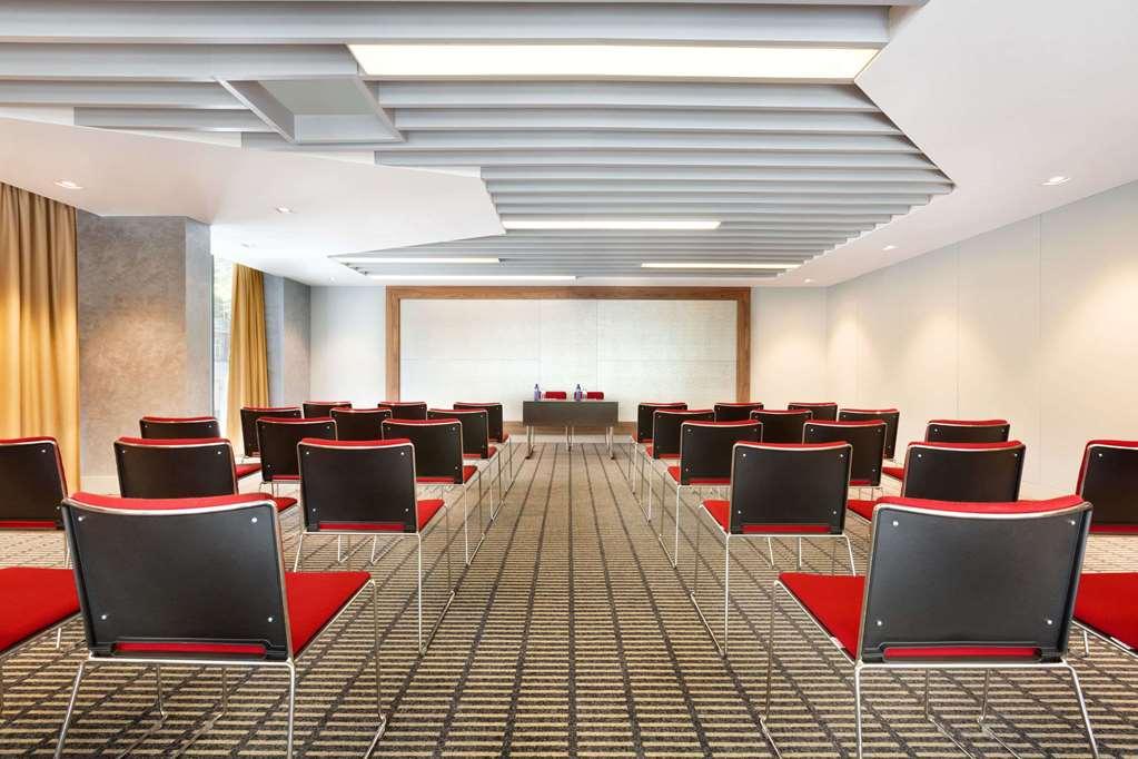 Ramada Encore Tbilisi Bekvämligheter bild