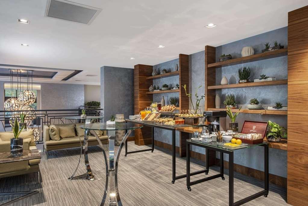 Ramada Encore Tbilisi Exteriör bild